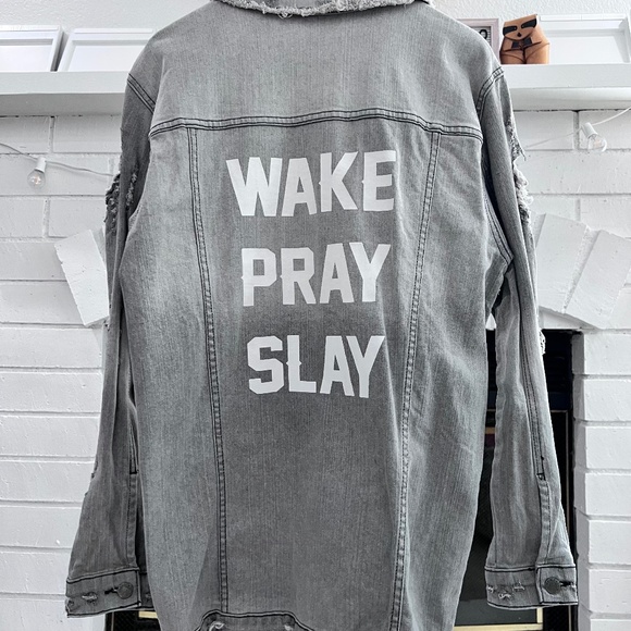Wake Pray Slay Gradient Gray Distressed Elongated Denim Shirt Jacket - Picture 1 of 8
